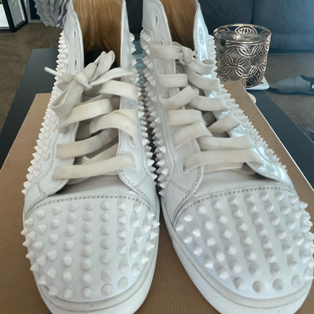 Christian Louboutin Mens Sneakers SZ 42.5